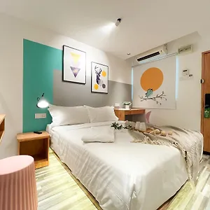 Apple 1 Gurney Hotell